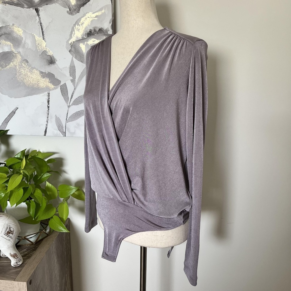 Free People Bodysuit Top Womens Small Purple Surplice Wrap Long Sleeve Shimmer - Picture 3 of 7